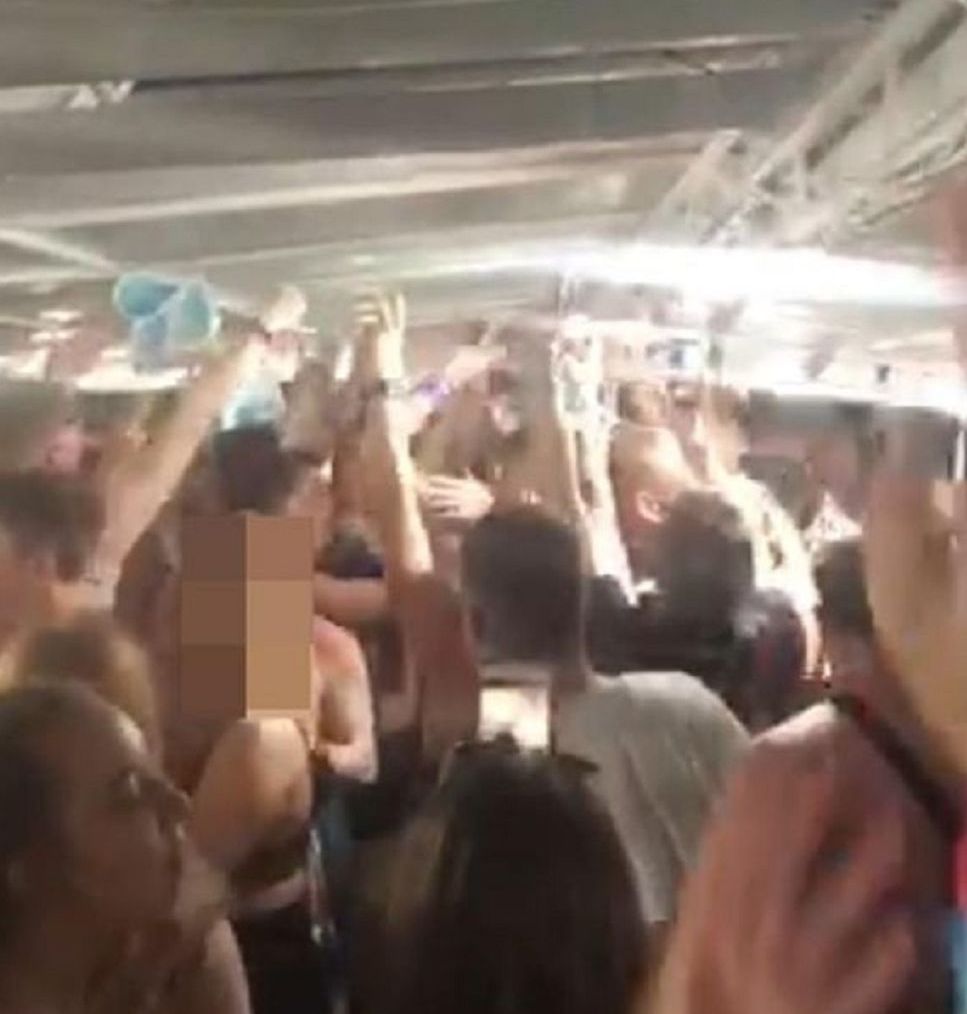 Σάλος με το πάρτι Βρετανών σε γιοτ στη Ζάκυνθο – Τουλάχιστον οκτώ με κορωνοϊό