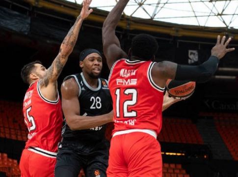 Βιλερμπάν – Ολυμπιακός 74-57