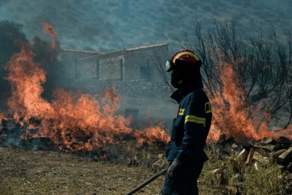 Νέες πυρκαγιές σε Μεσσηνία, Ηλεία και Άνδρο