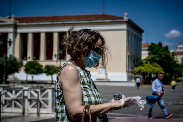 Κορωνοϊός : Εφιαλτικά σενάρια με τετραψήφιο αριθμό στις ΜΕΘ και 1.000 κρούσματα ανά ημέρα