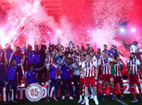 «Ποιος μπορεί να ξεπεράσει τους τίτλους του Ολυμπιακού;» (pic)