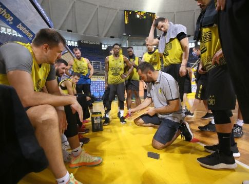 Αυτά είναι τα νούμερα που επέλεξαν οι παίκτες του Άρη