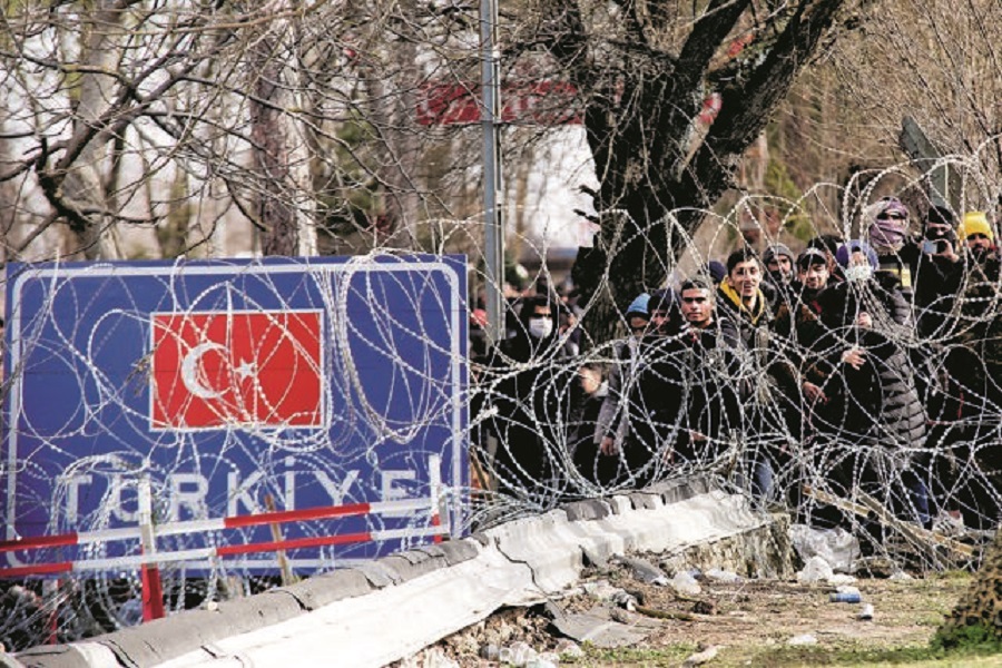 Προσφυγικό : Αυξημένες οι ροές στον Έβρο – Το σχέδιο για το «σφράγισμά» του