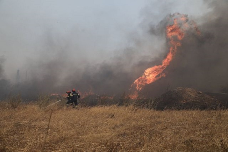 Ανάβυσσος : Βίντεο δείχνει καρέ-καρέ τον τρόπο που εξαπλώθηκε η πυρκαγιά