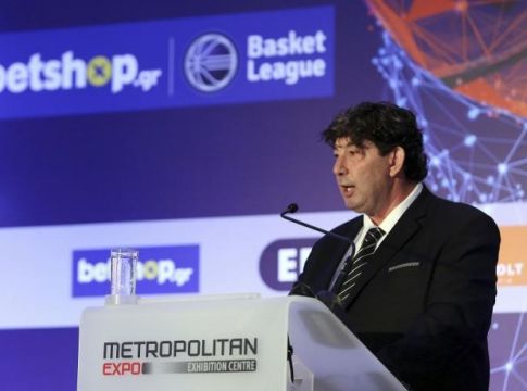 Γαλατσόπουλος: «Πρέπει να προετοιμαζόμαστε για την επιστροφή του κόσμου στα γήπεδα»