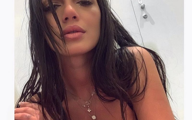 GNTM : Ξεσπάει η παίκτρια για το ροζ βίντεο: «Είστε γελοίοι» (pics)