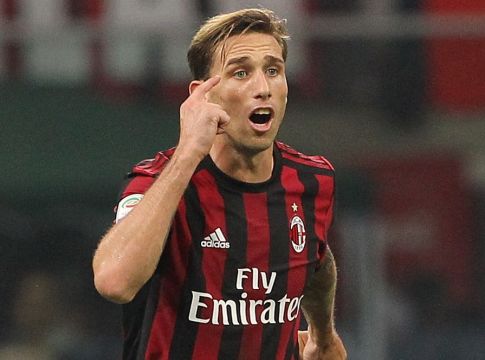 Υπέγραψε στην νεοφώτιστη Καραγκουμρούκ ο Μπίλια