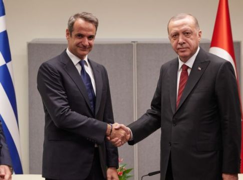 Επιμένει η Τουρκία στην αποστρατιωτικοποίηση των νησιών – Πάμε Χάγη για τη θαλάσσιες ζώνες απαντά η Ελλάδα