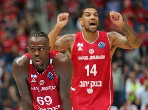 Τεράστιο πλήγμα στη Χάποελ : Τραυματίστηκε και χάνει το F8 ο Τζέι Κόβαν Μπράουν (pic)