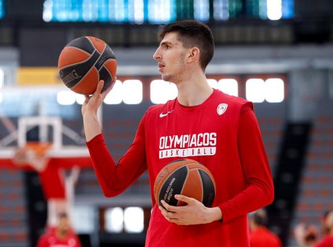 Ολυμπιακός : Δανεικός στον ΓΣΕ ο Τσουμάνης (pic)