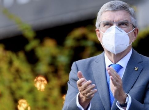 Μπαχ : «Ολυμπιακοί Αγώνες και χωρίς εμβόλιο»