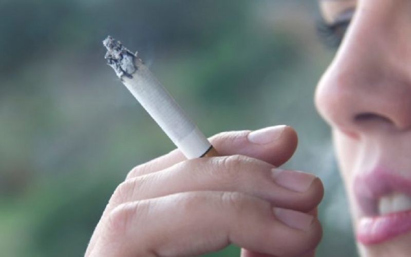 Τι κάνει το κάπνισμα στα μάτια και την όραση