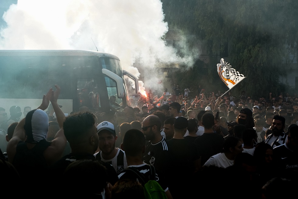 ΟΦΗ : Συνοδεία οπαδών μέχρι το «Γεντί Κουλέ» (pics)