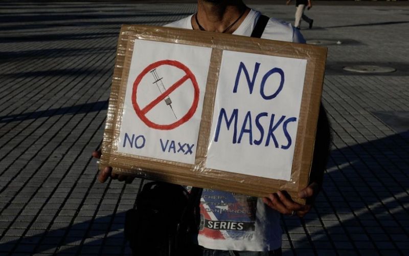 Κορωνοϊός : Η Ελλάδα δεύτερη στον κόσμο σε αρνητές μετά… τη Νιγηρία