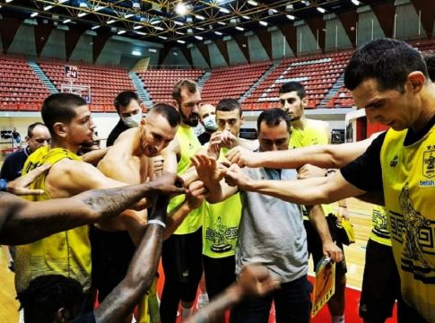 ΠΑΕ Άρης : «Καλη αρχή στον Αυτοκράτορα» (pic)