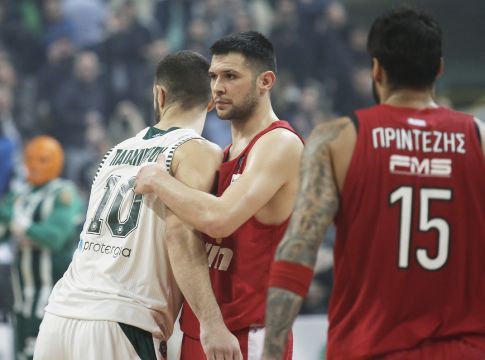 Οι αποδόσεις στο ντέρμπι «αιωνίων» – Φαβορί ο Ολυμπιακός