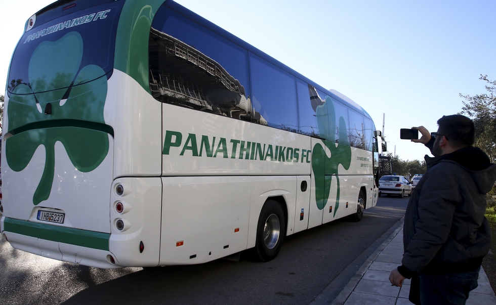 Παναθηναϊκός : Παράπονα από οπαδούς στο αεροδρόμιο του Ηρακλείου