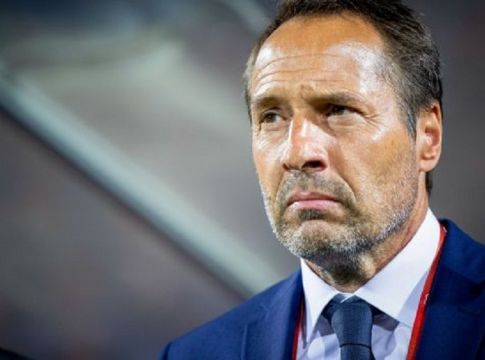 Live Streaming : Η Συνέντευξη Τύπου του Φαν Σιπ