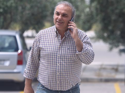 Ελληνιάδης : «Νιώθω ιερή υποχρέωση να βοηθήσω τον Άρη»