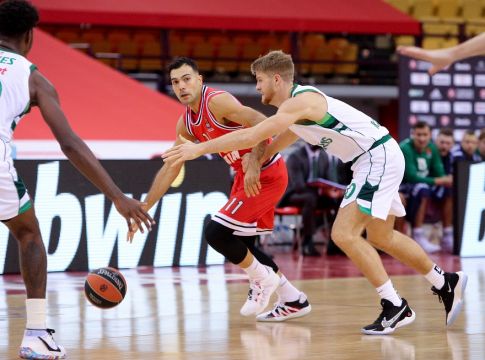 LIVE : Ολυμπιακός – Ζαλγκίρις 67-68 (Τελικό)