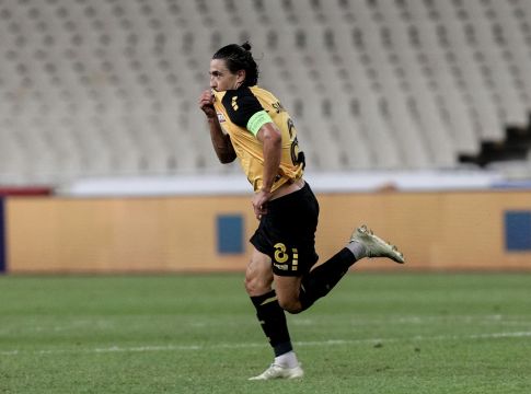 Σιμόες : «Έκλεισα τα μάτια και είπα θα τους… τελειώσω»