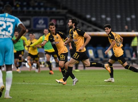 ΑΕΚ – Βόλφσμπουργκ 2-1: Καρίμ και τέζα