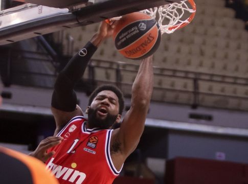 Με ιπτάμενο Μάρτιν και clutch Κλάιμπερν το TOP 10 της Euroleague (vid)