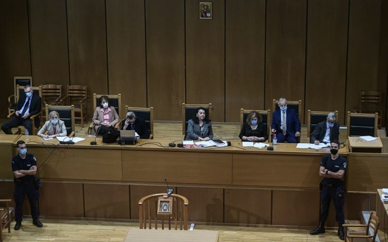 Χρυσή Αυγή : Αναστολή ποινών για όλους τους καταδικασθέντες πλην Ρουπακιά πρότεινε η εισαγγελέας