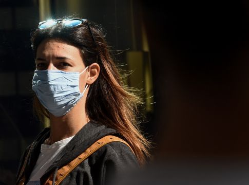 Κορωνοϊός : Αλαλούμ με το «μάσκες παντού» – Ποιοι εξαιρούνται -Τι θα ισχύσει με τα διαλείμματα στα σχολεία