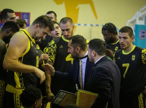 Άρης : Θλάση ο Σταμάτης