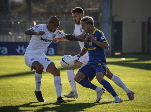 Απίστευτο : Μόνο 2+2 ομάδες όλα τα ματς στη Superleague