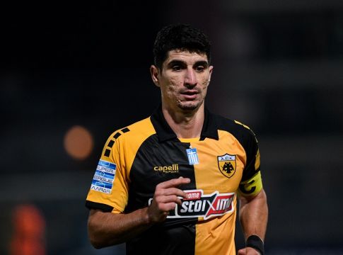 ΑΕΚ : Συμπλήρωσε 300 συμμετοχές ο Μάνταλος