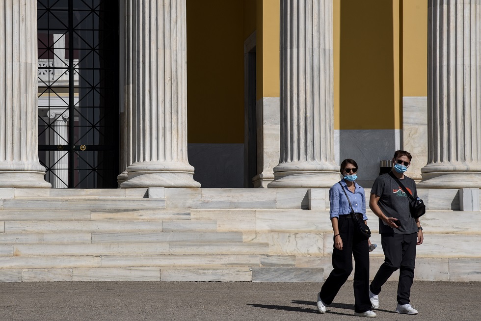 Κορωνοϊός : Oι 13 νομοί στην «επικίνδυνη ζώνη»