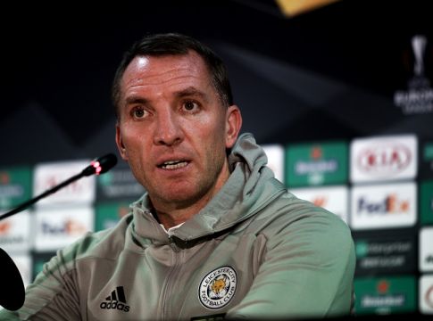 Ρότζερς : «Ομάδα υψηλού επιπέδου η ΑΕΚ, μπορεί να παίξει ο Βάρντι»