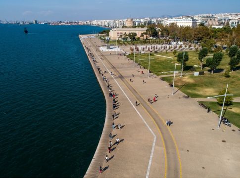 Θεσσαλονίκη : Χαμός με τα θετικά κρούσματα από τα rapid test του ΕΟΔΥ