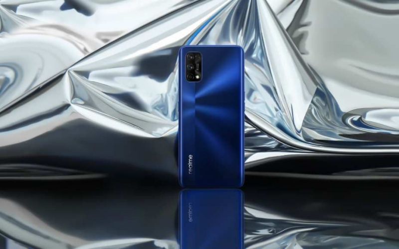 Realme : Ήρθε στην Ελλάδα η νέα σειρά κινητών 7 και 7 Pro