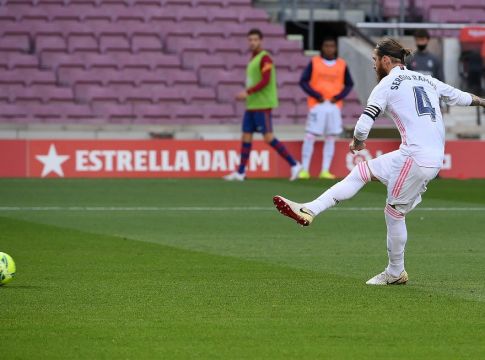 Μπαρτσελόνα – Ρεάλ Μαδρίτης : Ο Ράμος δίνει ξανά το προβάδισμα στους Μαδριλένους (vid)