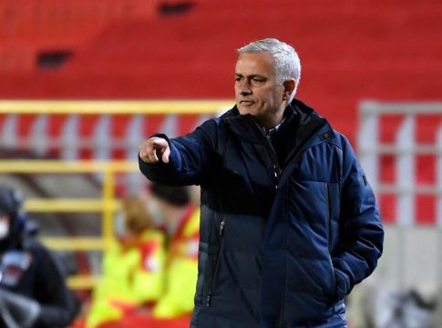 Μουρίνιο : «Αν μπορούσα θα έκανα 11 αλλαγές στο ημίχρονο»