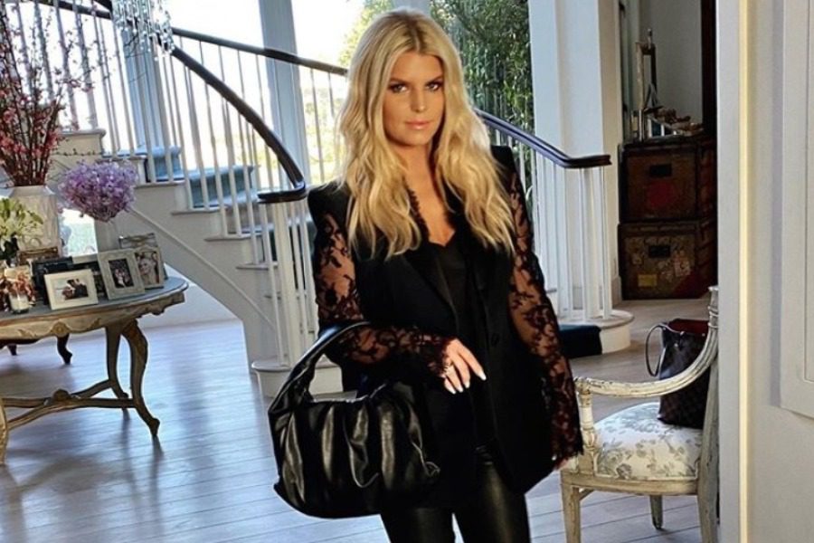 Η απίθανη μεταμόρφωση της Jessica Simpson