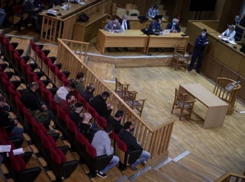 Χρυσή Αυγή : Αντιδράσεις για την πρόταση της εισαγγελέως – Προκαλούν τα μέλη της εγκληματικής οργάνωσης
