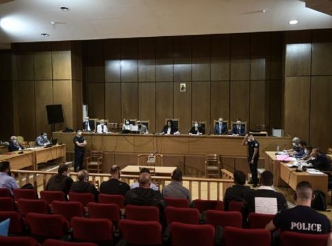 Χρυσή Αυγή : «Μια ανάσα» από τις ποινές – Τι θα γίνει με τις αναστολές, πώς θα γίνουν οι συλλήψεις