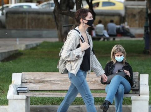 Κορωνοϊός : Η ημερομηνία – «κλειδί» για λήψη πιο σκληρών μέτρων – Με πόσα κρούσματα θα χτυπήσει συναγερμός στο ΕΣΥ