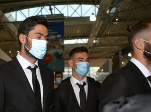 ΑΕΚ : Οι παίκτες της πέρασαν από μηχάνημα απολύμανσης (vid)