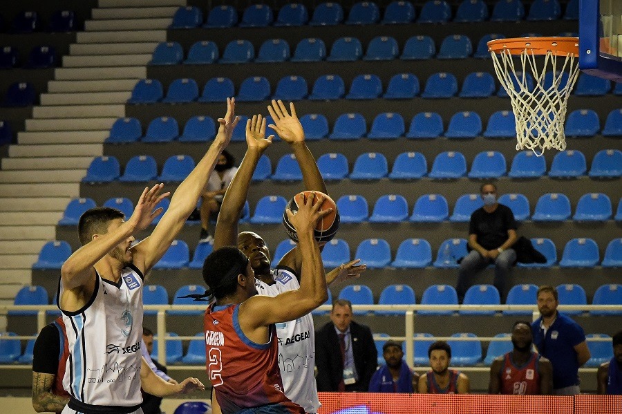 Κολοσσός Ρόδου – Μεσολόγγι 66-77