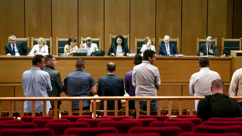 Δίκη Χρυσής Αυγής : Εμμένω στην πρότασή μου λέει η Εισαγγελέας – Τι αναφέρει για τα ελαφρυντικά