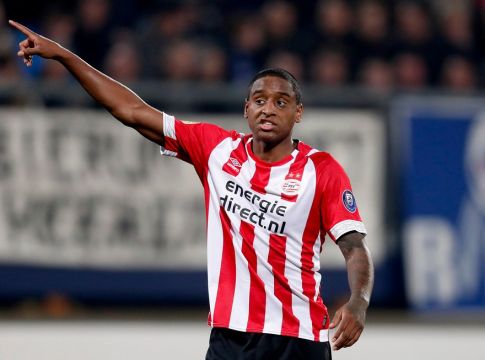 Αϊντχόφεν : Θετικοί στον κορωνοϊό τρεις ποδοσφαιριστές της (pic)