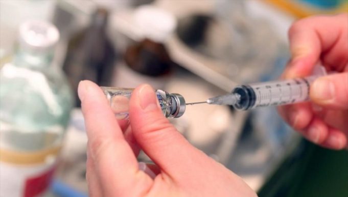 Κορωνοϊός : Ακόμη και εντός Νοεμβρίου η έγκριση για το εμβόλιο της Pfizer