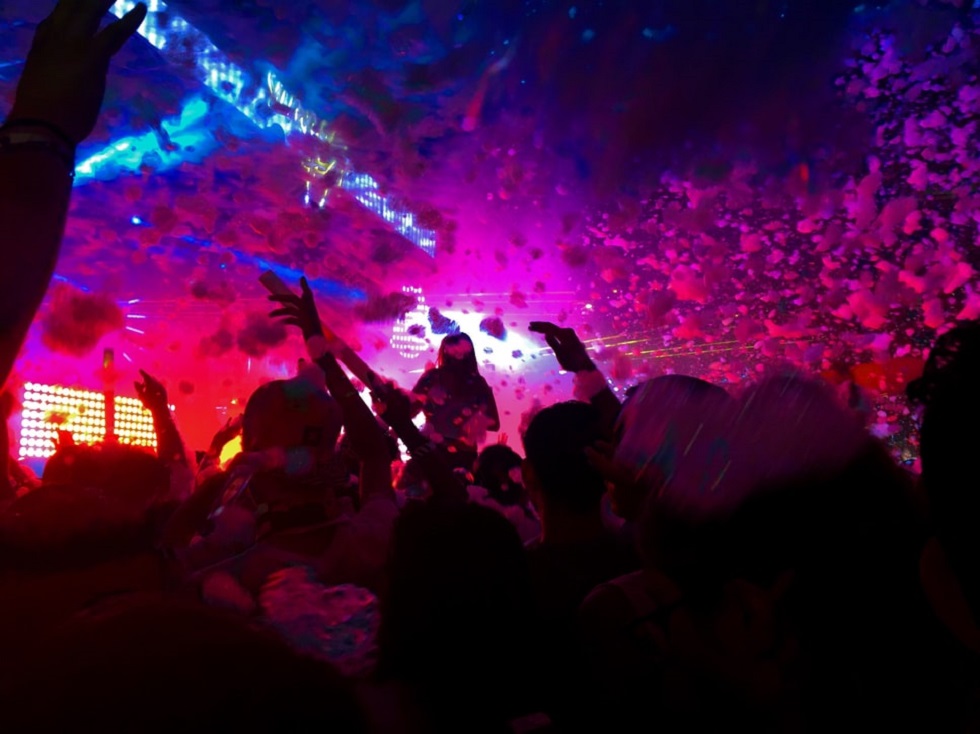 Κορωνοϊός : Κρυφά πάρτι σε υπόγεια και ταράτσες στη Θεσσαλονίκη – Απίστευτες καταγγελίες