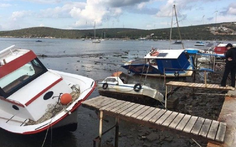 Σεισμός – τρόμος στη Σάμο: Φόβοι για μεγάλη τραγωδία στη Σμύρνη (vids)
