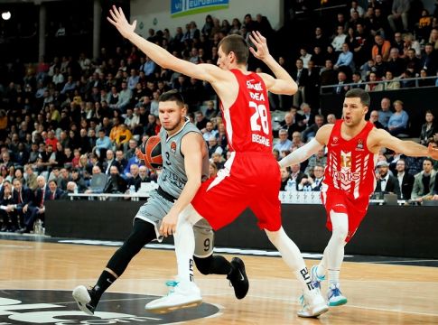 Αναβλήθηκε (και) το Βιλερμπάν-Ερυθρός Αστέρας